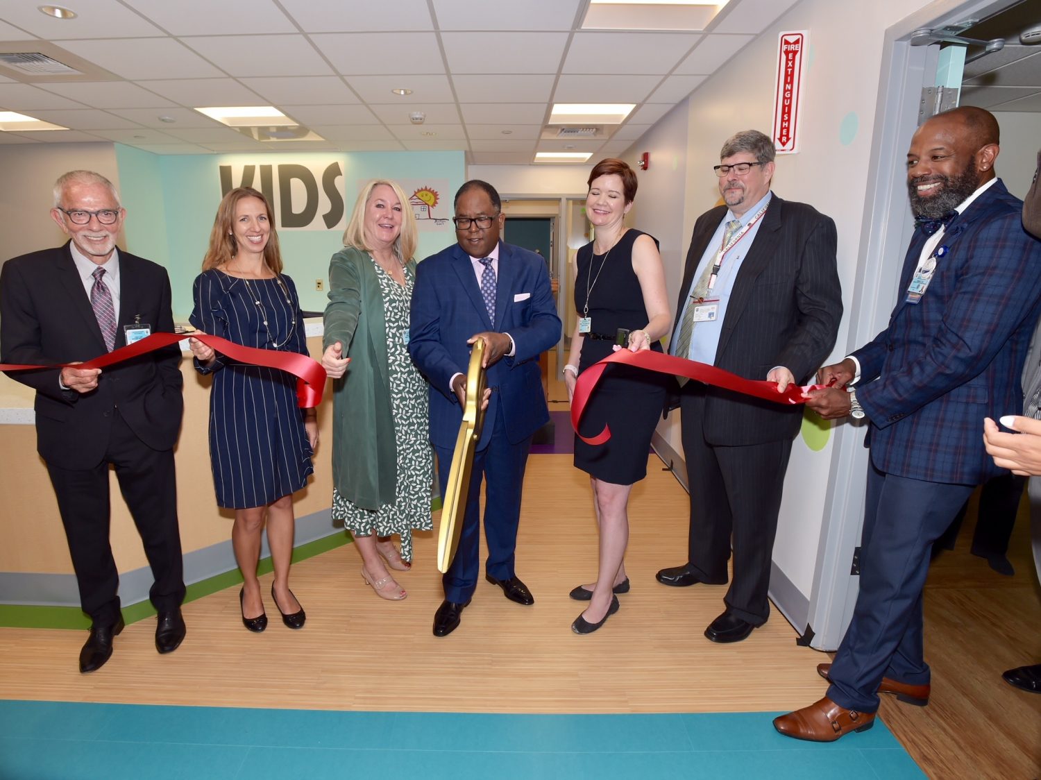 Ribbon Cutting for Harbor UCLA Medical Center Kids Hub